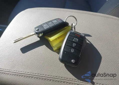 2020 Kia Sedona L from USA, damaged, VIN KNDMA5C1XL6613633